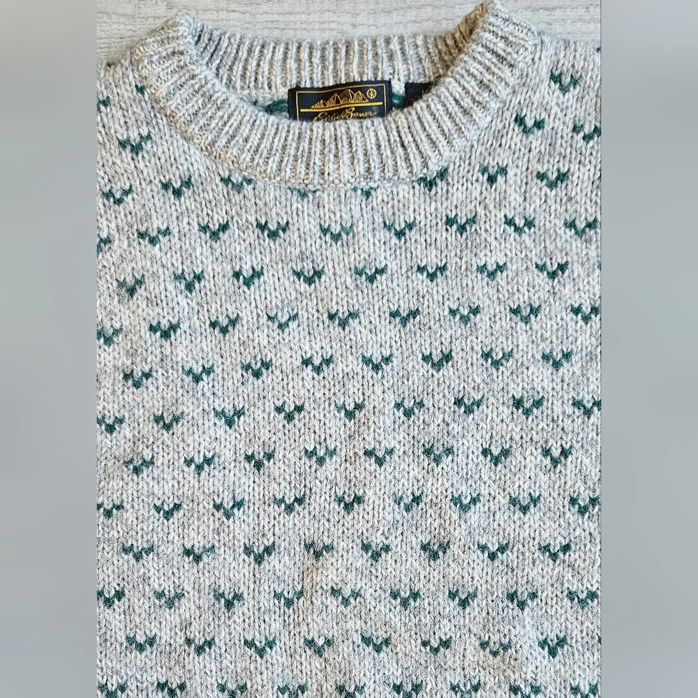 Vintage Eddie Bauer Gray Green Patterned Wool Classic Crewneck Sweater Medium - Picture 2 of 12